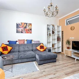 Апартаменты Le - Cozy 2 Bedroom In Saburtalo, Тбилиси